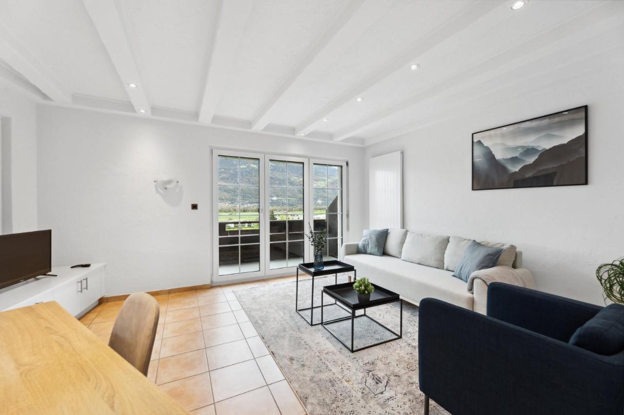 Sonniges Apartment Mit Traumhaftem Bergblick Buchs  Dış mekan fotoğraf