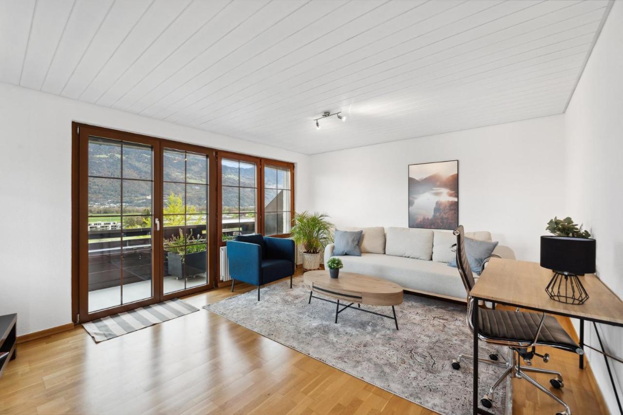 Sonniges Apartment Mit Traumhaftem Bergblick Buchs  Dış mekan fotoğraf
